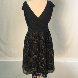 SLNY Cap Sleeve Cocktail Dress